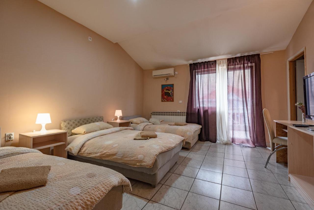 B&B Bebinac Leskovac  Eksteriør billede